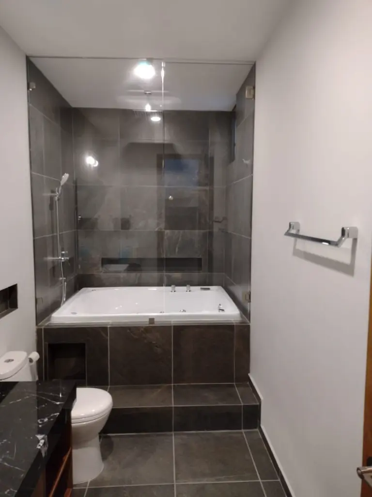 Salamanca en baño completo